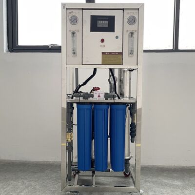 Small Factory Drinking Water Treatment Equipment Well Water Reverse Osmosis Machinery RO Filter Mineral Water Making Machine